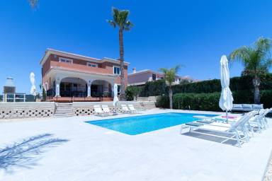 Villa de 230 m²