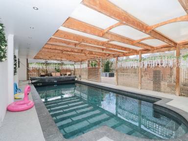 Exquisita casa rural apta para niños con jardín