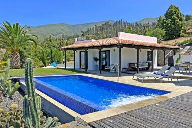 Beleef de natuur van La Palma vanuit uw vakantiehuis in Tijarafe - HomeToGo