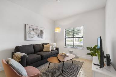 Apartment Pool Davie