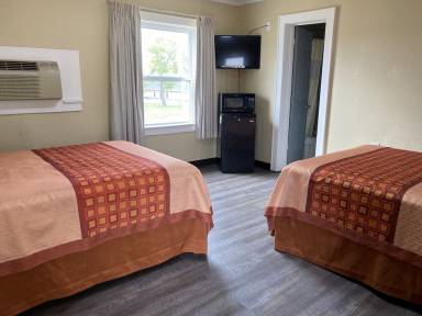 Motel  Adamsville