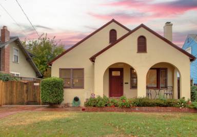 House East Sacramento