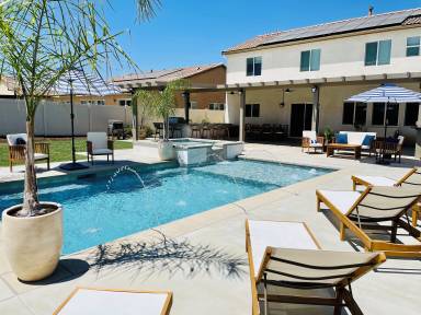 Airbnb  Lake Elsinore