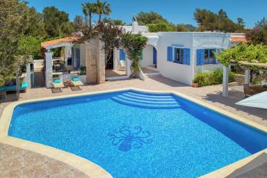 200 m² Villa