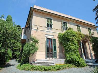Villa Albisola superiore