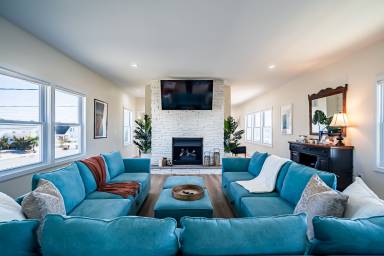House  Tuckerton