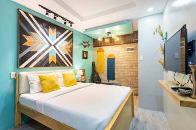 Rain Airport Bed and Breakfast