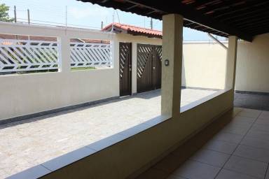 House Itanhaém