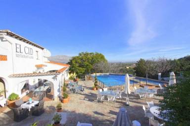 House Rafol de Almunia