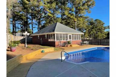 House  Wetumpka
