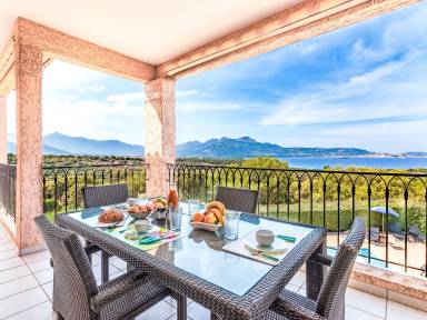 70 qm Ferienwohnung für 6 Gäste mit Hund in Lumio, Korsika