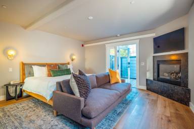 Bed and breakfast  Healdsburg