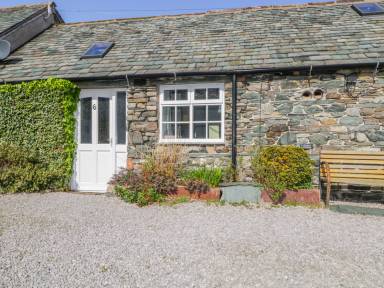 Cottage Above Derwent