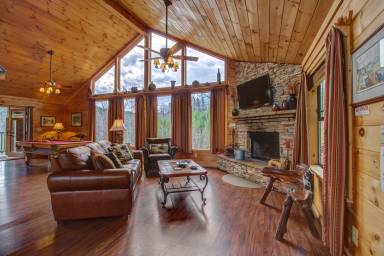 Cabin Helen