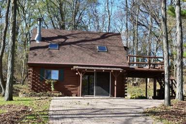 Cabin Lake Koshkonong