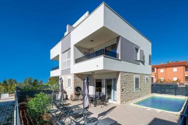 Ferienhaus Peroj