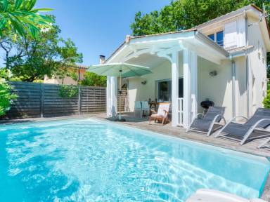 Ferienhaus mit Pool für 6 Gäste mit Hund in Lacanau, Nouvelle-Aquitaine, Südfrankreich