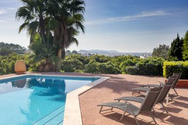 250 m² Villa