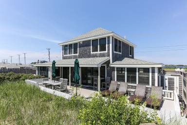 House North Truro