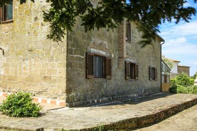 Casale Pitigliano