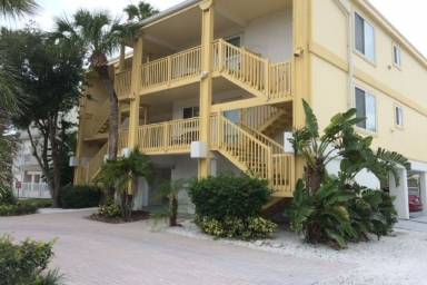 Condo  Belleair Shore