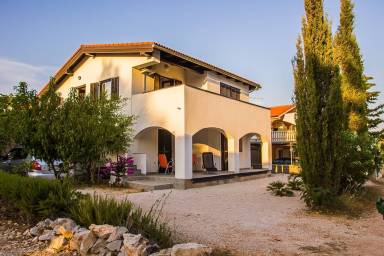 Apartment  Vir