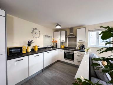 94 m² House