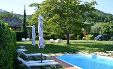 Bed & breakfast con piscina, internet veloce e giardino | Vista sulla montagna