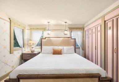Airbnb  La Crosse