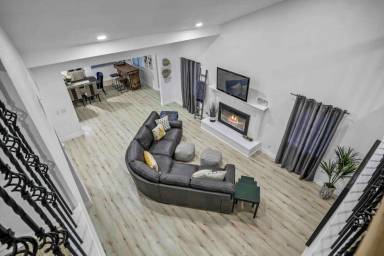 234 m² House