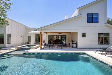 House Austin Lake Hills