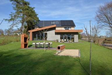 Huis 230 m²
