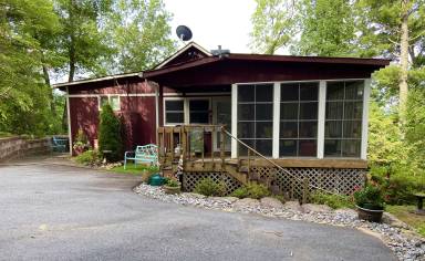 Cabin Green River