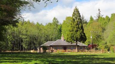 Cottage  Auchterarder
