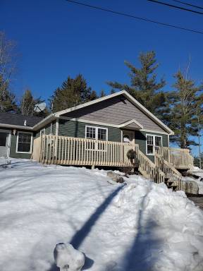 Airbnb  Ellsworth