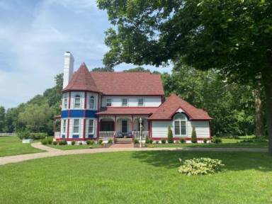 Apple Crest Inn