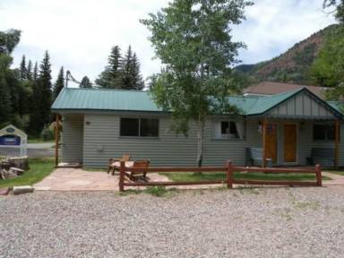 Lodge  Redstone