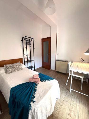 Rental apartment with patio | Perfect for remote work — photo 2