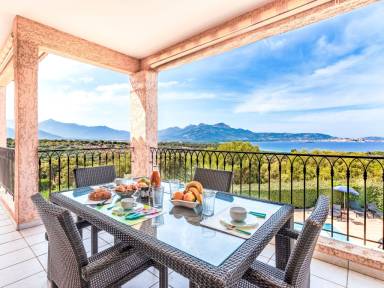 70 qm Ferienwohnung für 6 Gäste mit Hund in Lumio, Korsika