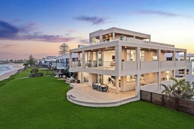 House  Toowoon Bay