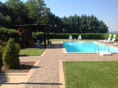 Villa with barbecue, terrace & private pool