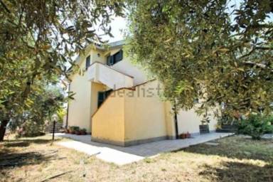 Casa  Pescia Romana