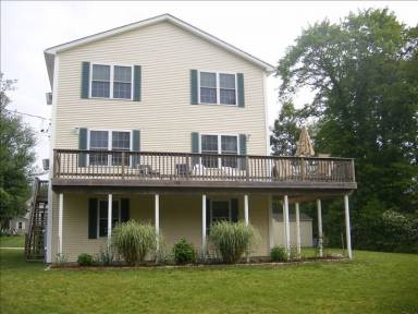House  Saunderstown