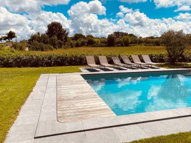 Villa 300 m²