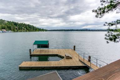 Cabin Hayden Lake