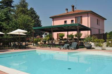 Farmhouse  Faenza