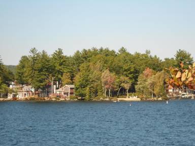 House Weirs Beach