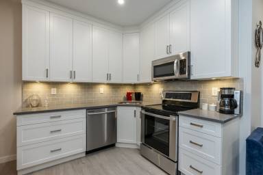 Apartment East Clayton