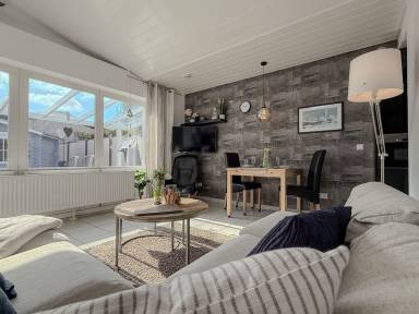 Ferienhaus mit eingezäuntem Garten für 4 Gäste mit Hund in Horumersiel, Nordsee-Küste