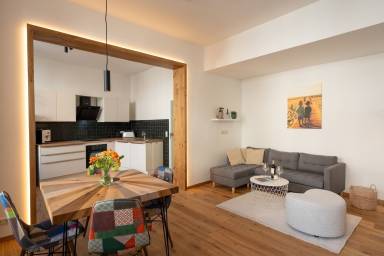 98 m² Apartment